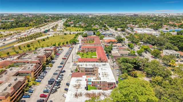 2441 NW 13th Street 67, Miami, FL 33125