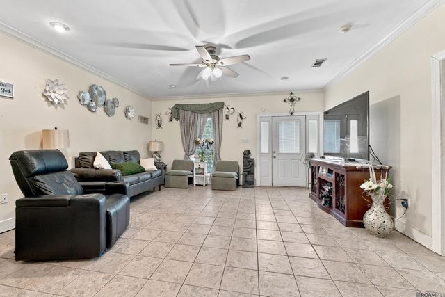 14303 Parkview Dr, Prairieville, LA 70769