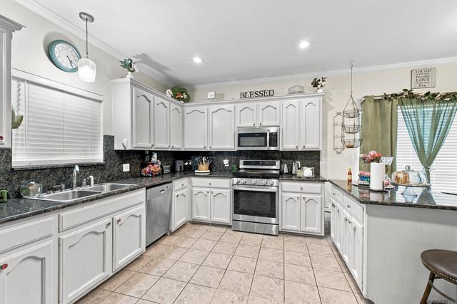 14303 Parkview Dr, Prairieville, LA 70769