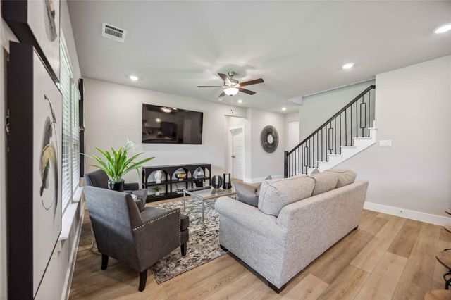 6923 California Black Oak Drive, Conroe, TX 77304