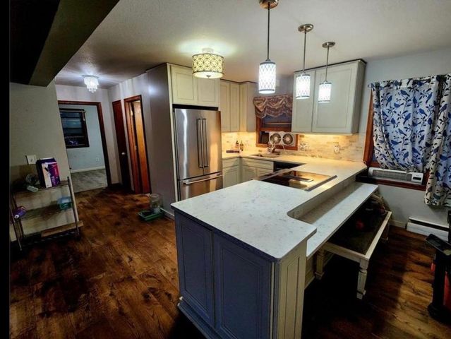 2603 17th Avenue E, North Saint Paul, MN 55109