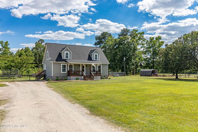 6868 Glover Road, Elm City, NC 27822