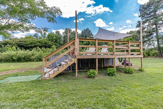 6868 Glover Road, Elm City, NC 27822