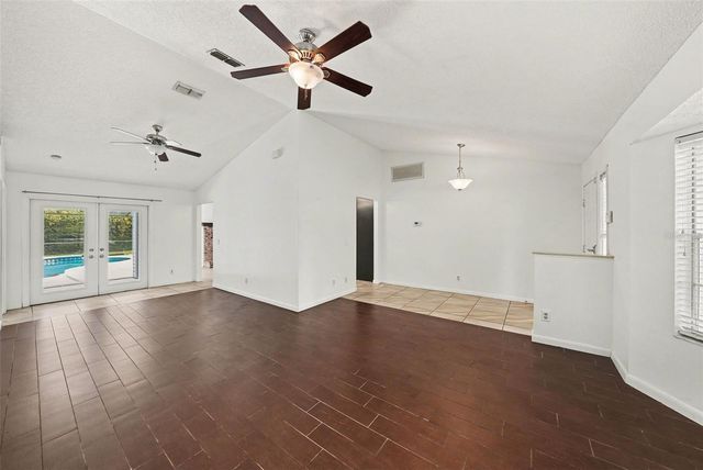 6202 BOONE DRIVE, Tampa, FL 33625