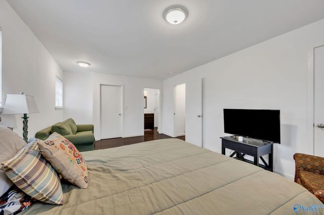 222 Airport Road SW, Hartselle, AL 35640