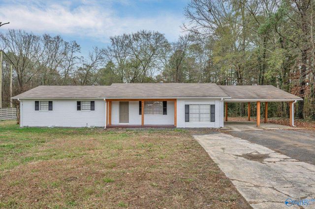 222 Airport Road SW, Hartselle, AL 35640