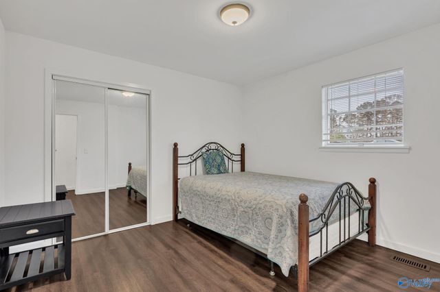 222 Airport Road SW, Hartselle, AL 35640