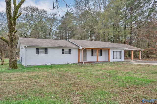 222 Airport Road SW, Hartselle, AL 35640