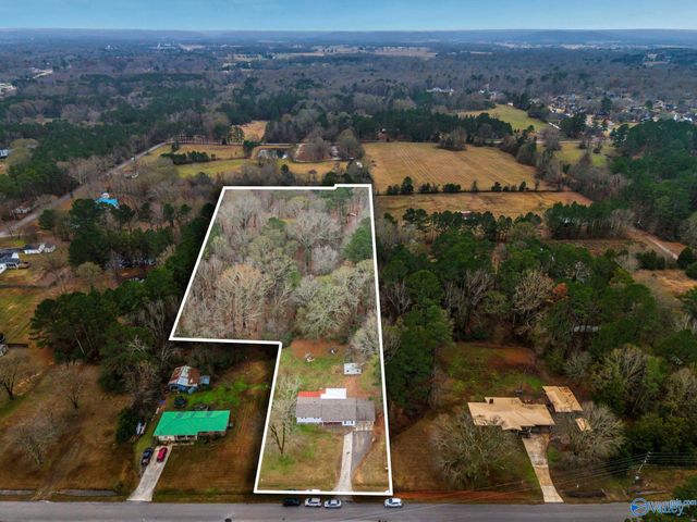 222 Airport Road SW, Hartselle, AL 35640