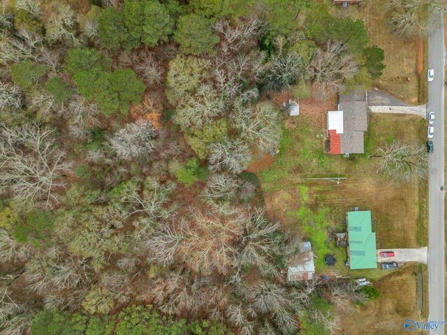 222 Airport Road SW, Hartselle, AL 35640