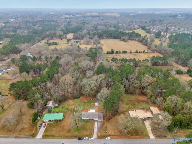 222 Airport Road SW, Hartselle, AL 35640