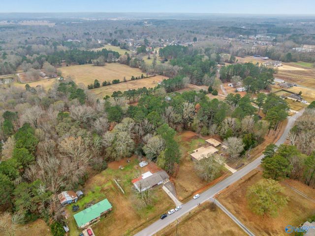 222 Airport Road SW, Hartselle, AL 35640