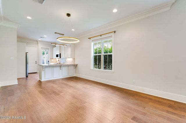 405 S Montauban Drive, Lafayette, LA 70507