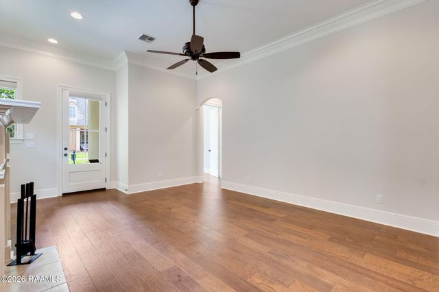 405 S Montauban Drive, Lafayette, LA 70507