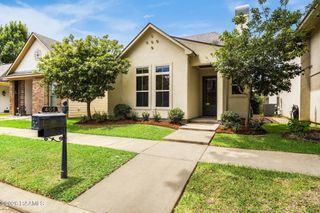 405 S Montauban Drive, Lafayette, LA 70507