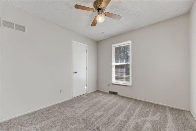 301 SE Alice Street, Blue Springs, MO 64014