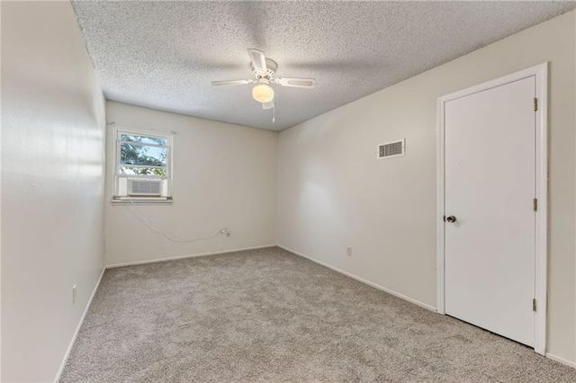 301 SE Alice Street, Blue Springs, MO 64014
