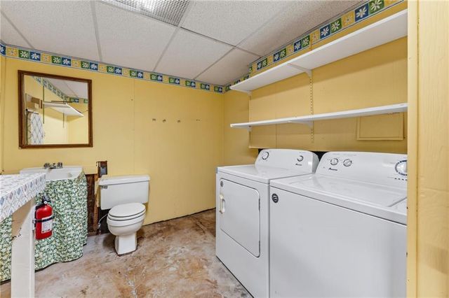 301 SE Alice Street, Blue Springs, MO 64014