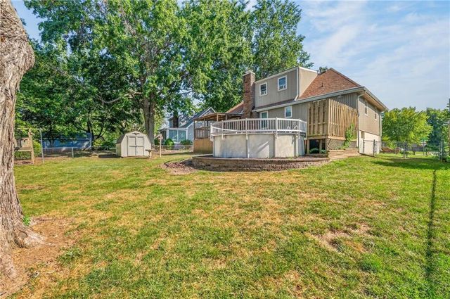 301 SE Alice Street, Blue Springs, MO 64014
