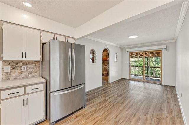 301 SE Alice Street, Blue Springs, MO 64014