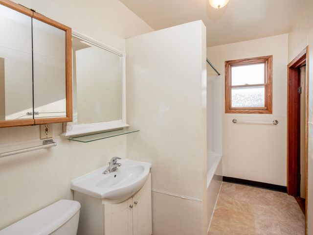 446-448 Virginia Street, Saint Paul, MN 55103