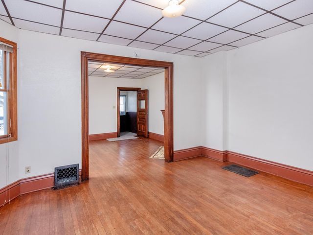 446-448 Virginia Street, Saint Paul, MN 55103