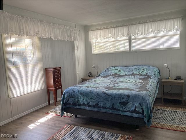 4686 Sandpiper DR, St James City, FL 33956