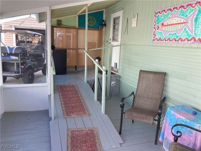 4686 Sandpiper DR, St James City, FL 33956