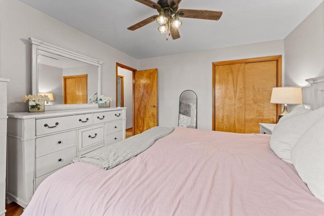 610 Crimson Court, Reedsburg, WI 53959