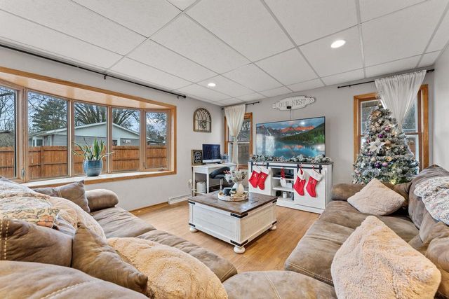 610 Crimson Court, Reedsburg, WI 53959