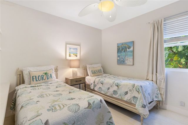 1951 W Sand Dollar Lane, Vero Beach, FL 32963