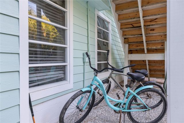 1951 W Sand Dollar Lane, Vero Beach, FL 32963