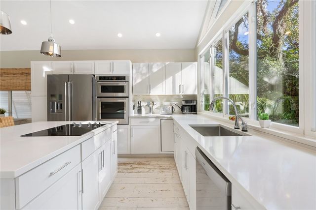 1951 W Sand Dollar Lane, Vero Beach, FL 32963