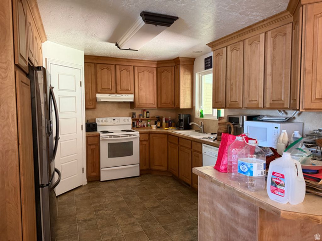731 S MAIN ST, Kaysville, UT 84037 — photo 4