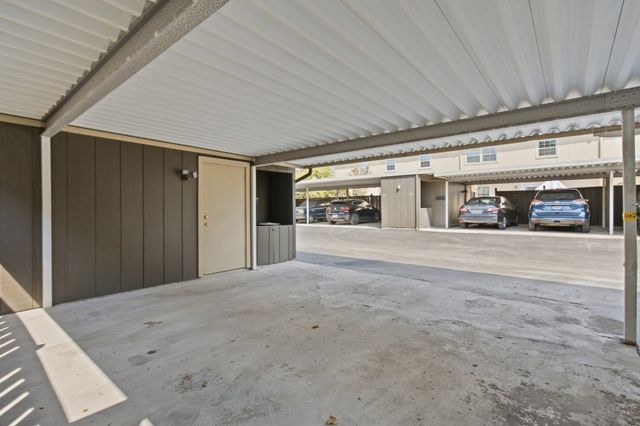8207 Sawyer Brown Rd Apt M4, Nashville, TN 37221