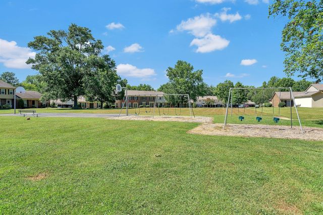 8207 Sawyer Brown Rd Apt M4, Nashville, TN 37221
