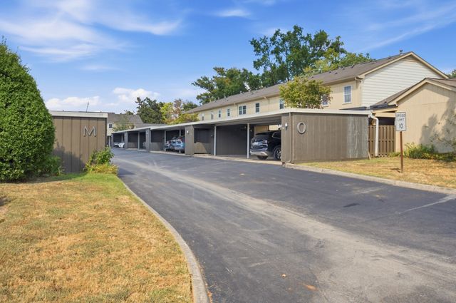 8207 Sawyer Brown Rd Apt M4, Nashville, TN 37221