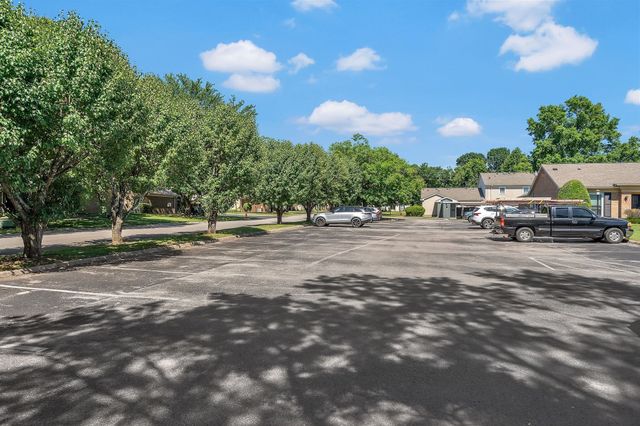 8207 Sawyer Brown Rd Apt M4, Nashville, TN 37221