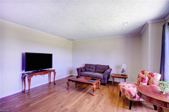 19 Ewellville LN, Dutton, VA 23050