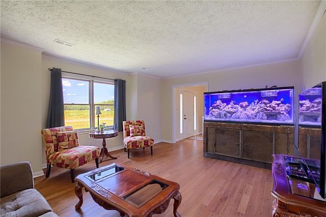 19 Ewellville LN, Dutton, VA 23050