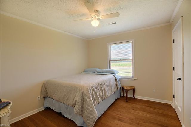 19 Ewellville LN, Dutton, VA 23050