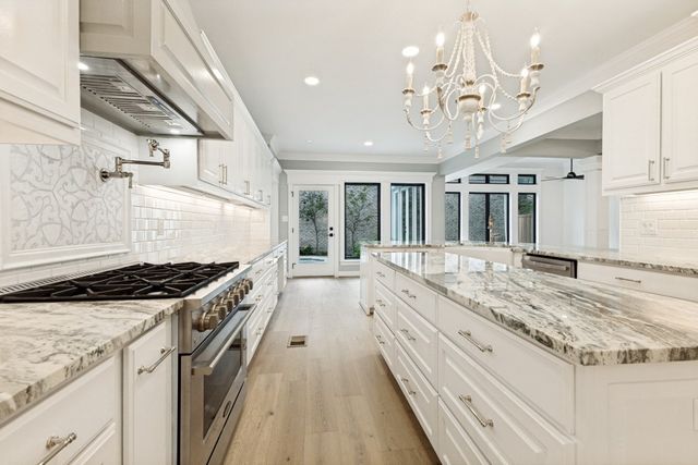 12118 Elysian Court, Dallas, TX 75230
