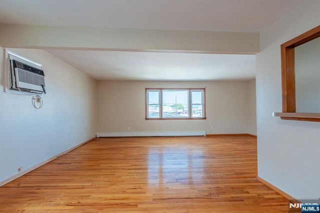 430 Sylvan, Saddle Brook, NJ 07663