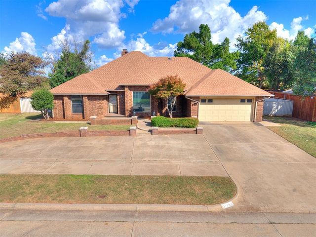 709 HAMLET Lane, Yukon, OK 73099