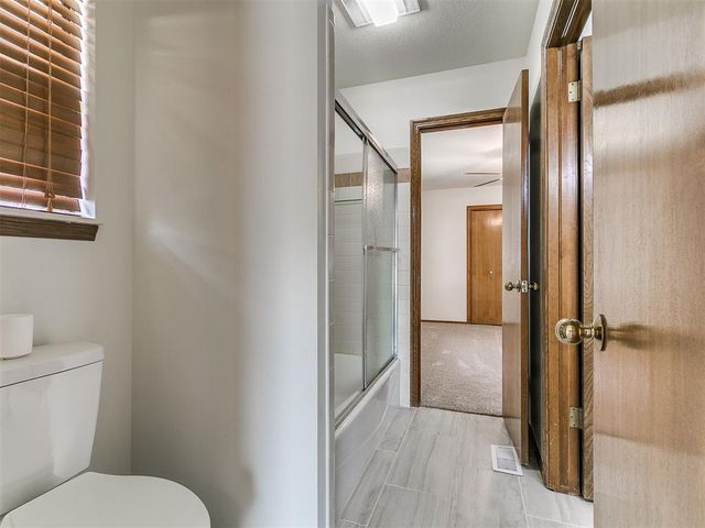 709 HAMLET Lane, Yukon, OK 73099