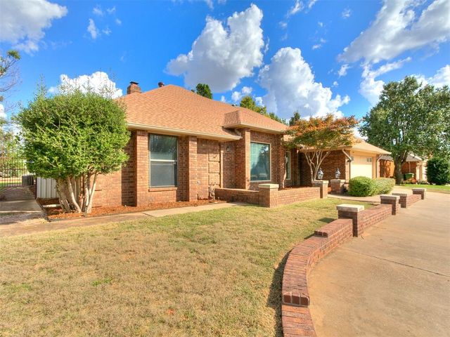 709 HAMLET Lane, Yukon, OK 73099