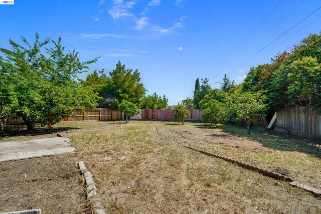 5006 Everglades Park Dr, Fremont, CA 94538