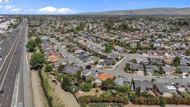 5006 Everglades Park Dr, Fremont, CA 94538