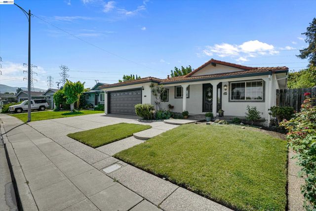 5006 Everglades Park Dr, Fremont, CA 94538