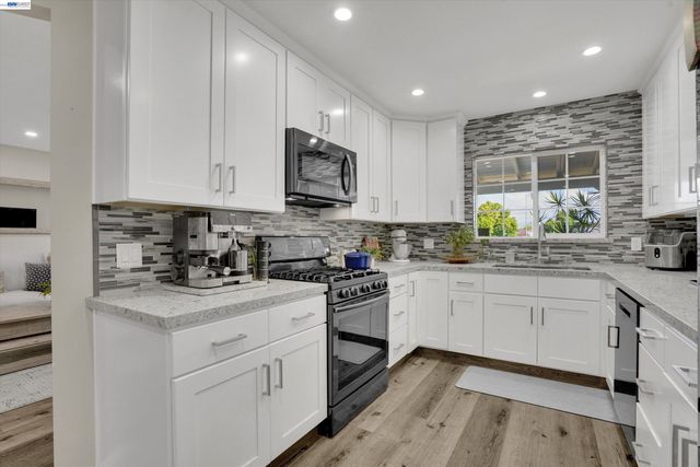 5006 Everglades Park Dr, Fremont, CA 94538